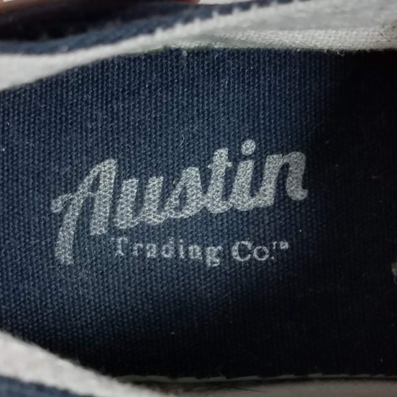 Austin Trading Co Sneakers Size 13 Youth Blue Lace-up - Picture 4 of 9